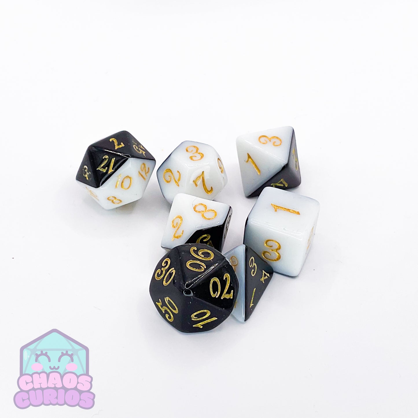 Black White Carnival 7-piece Dice Set