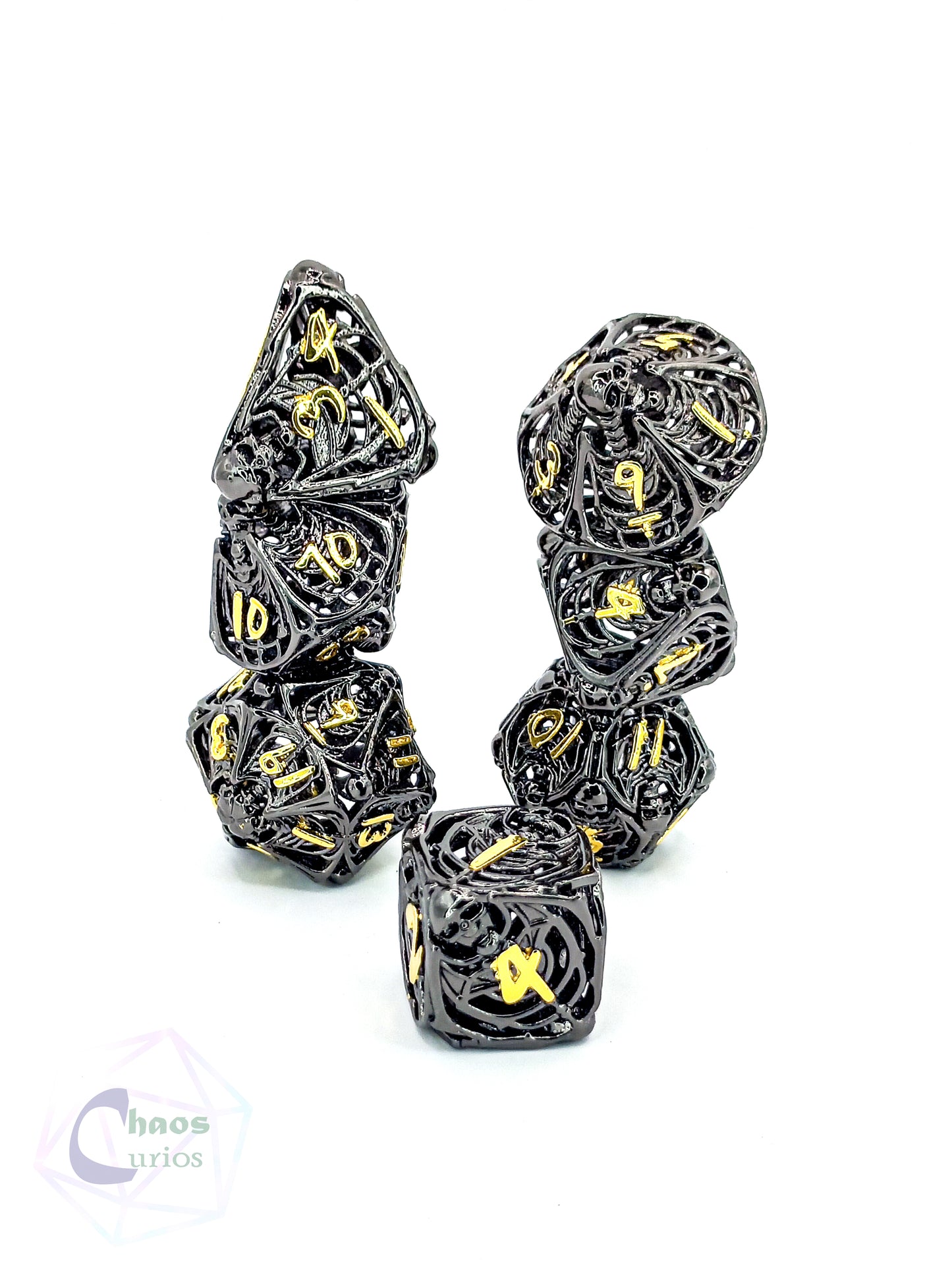 Hollow Skull 7-piece Metal Dice Set