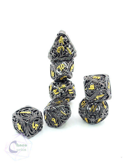 Hollow Skull 7-piece Metal Dice Set