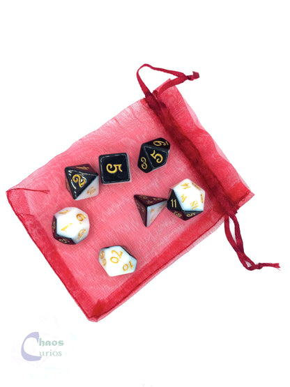 Black White Carnival 7-piece Dice Set