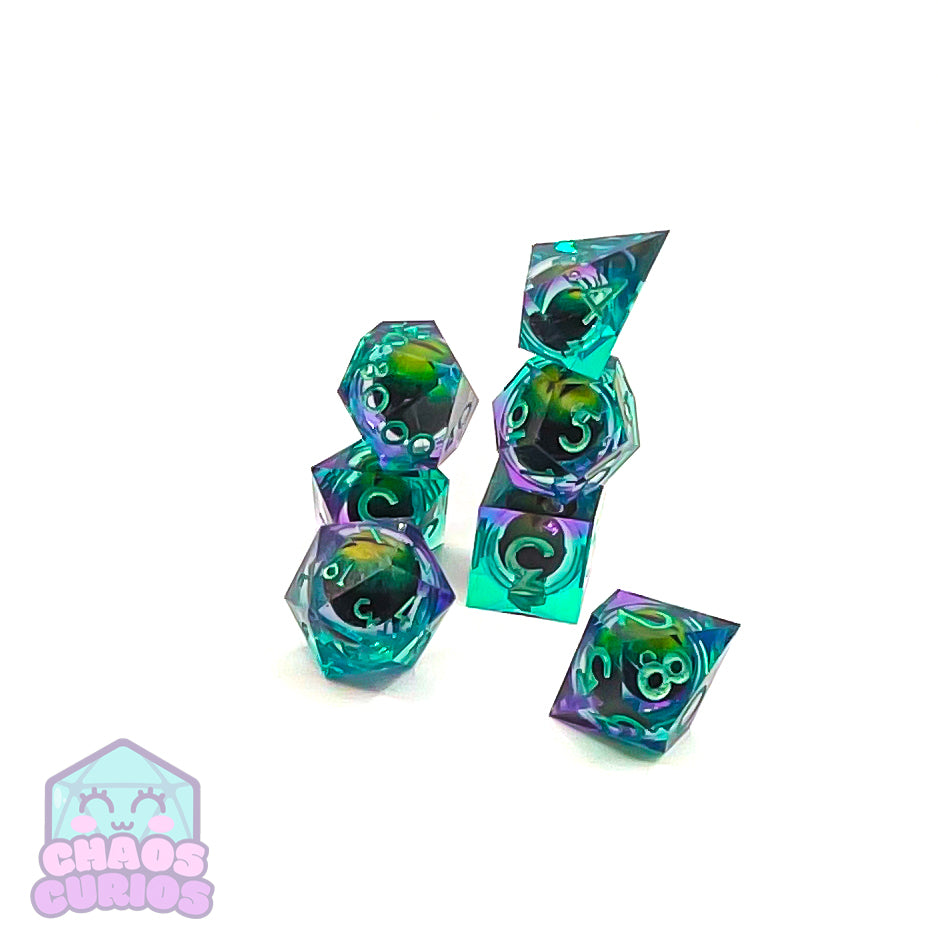 Rolling Green Monster Dragon Eyes 7-piece Liquid Core Sharp Edged Resin Dice Set